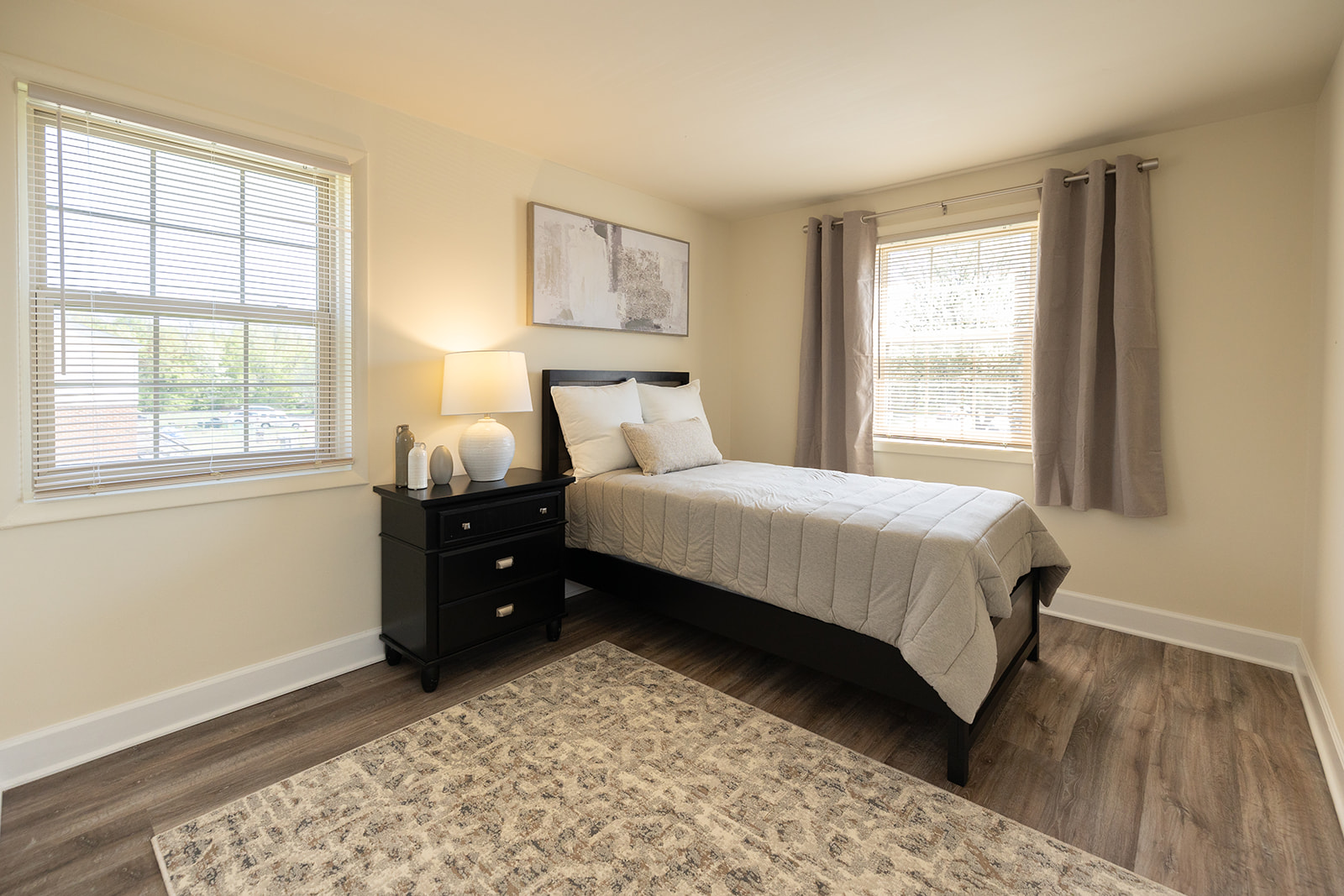 Walnut Grove Townhomes* Image 10
